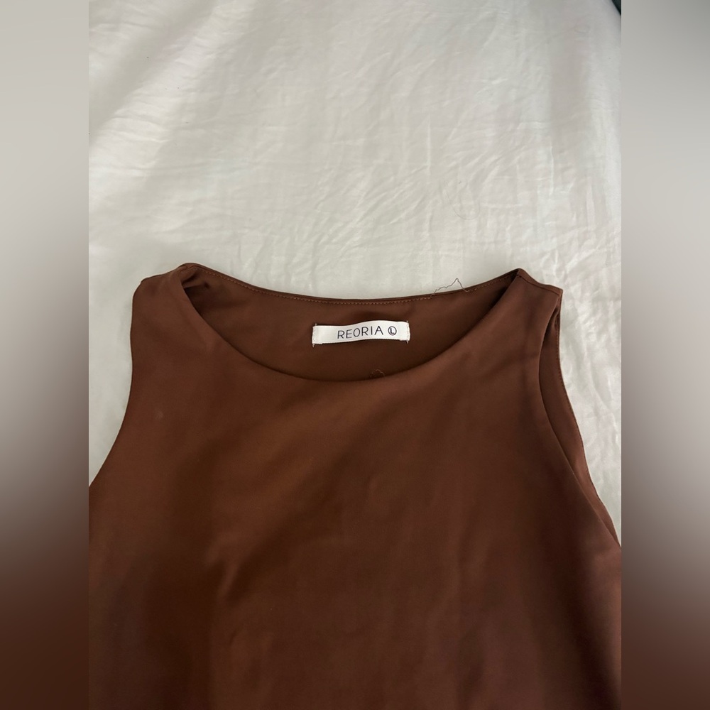 Reoria Women's Brown Tank Top